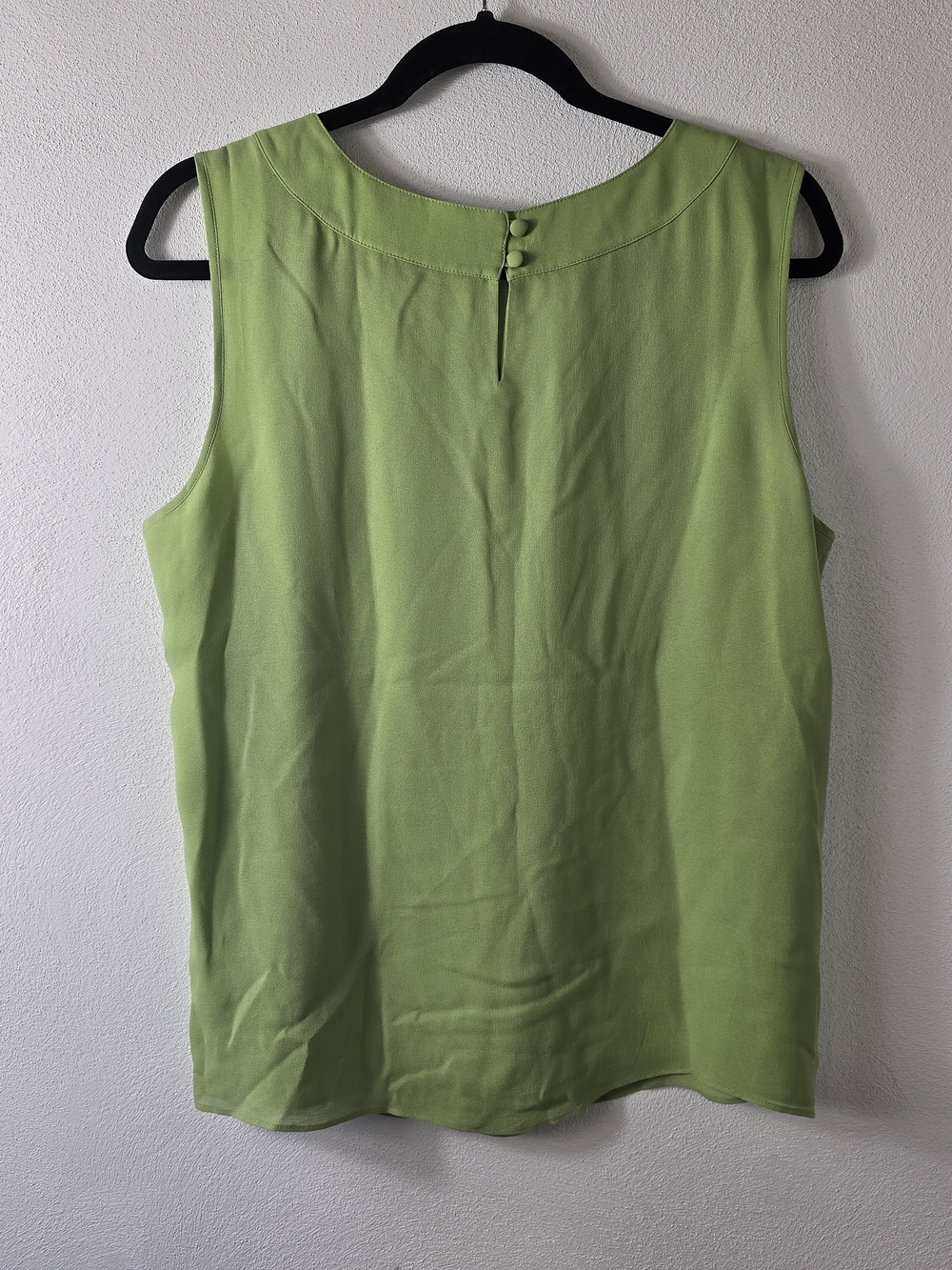 Talbots Silk Green Sleeveless Ruffle-Detail Shell Top Sz 12 - Picture 2 of 4